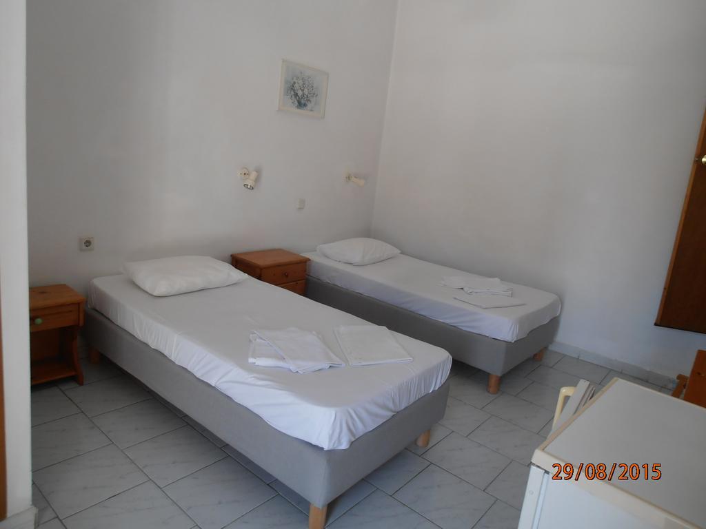Diana Rooms Chania  ภายนอก รูปภาพ