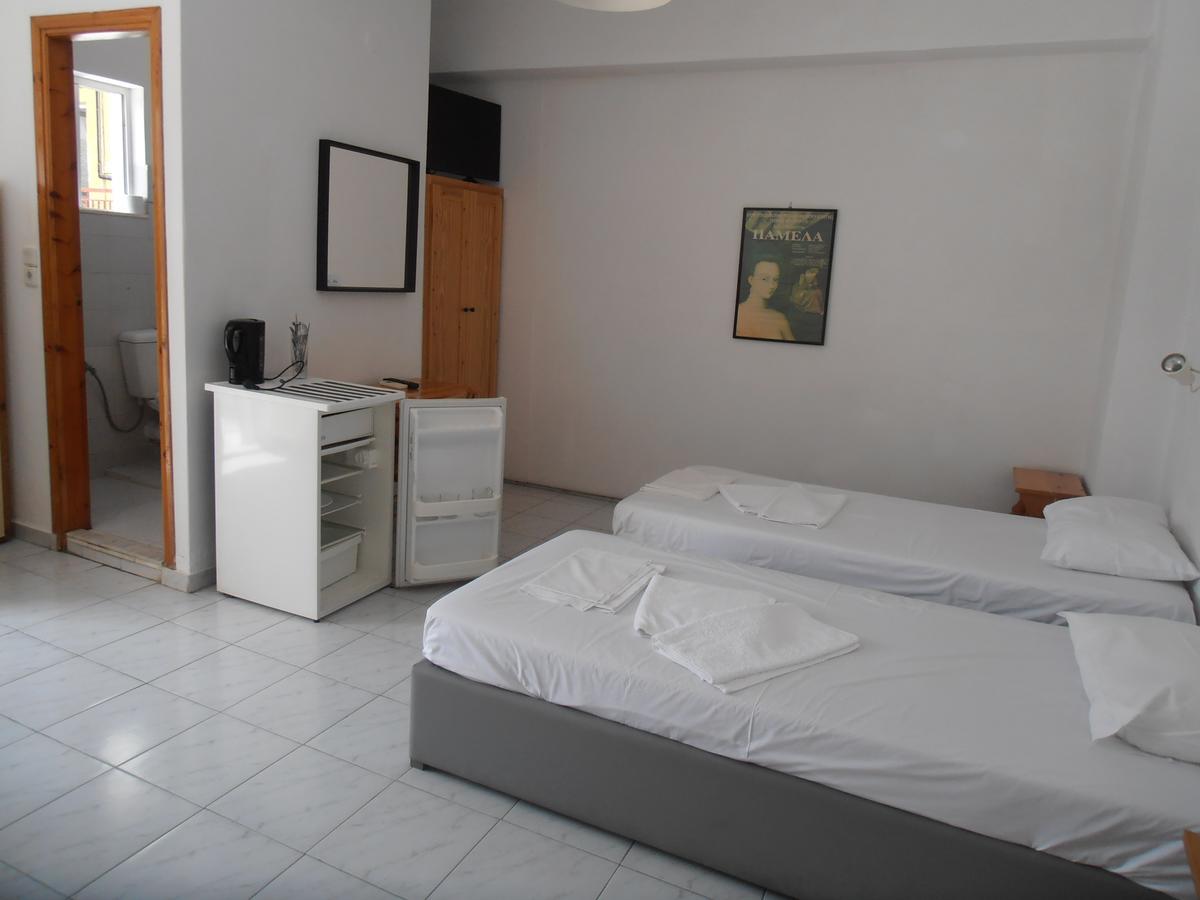 Diana Rooms Chania  ภายนอก รูปภาพ